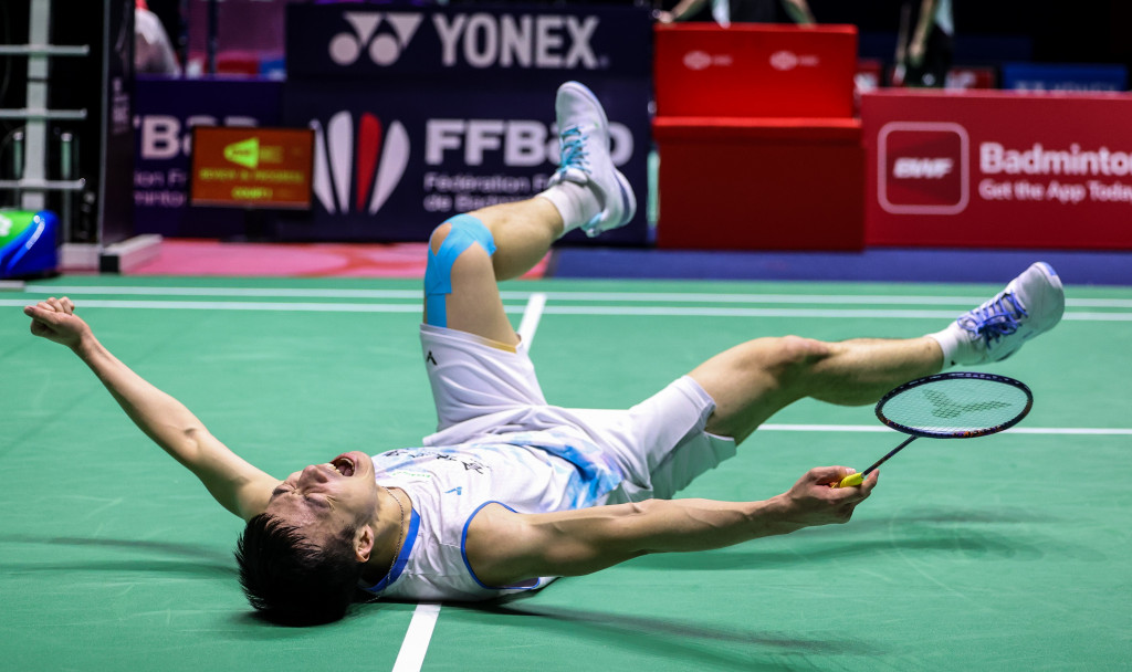 Wang Tzu Wei taking advantage of Axelsen's mistakes